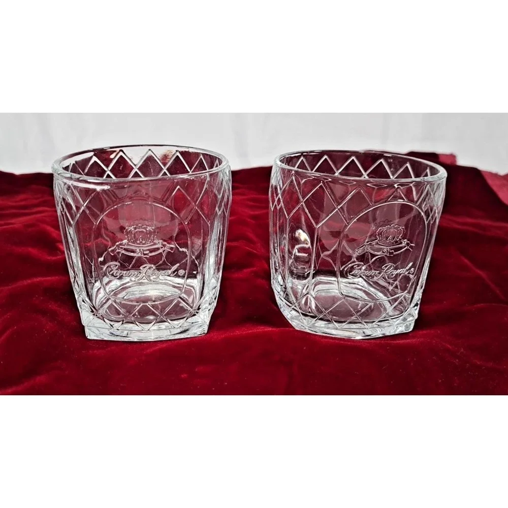 Set 2 Crown Royal Whiskey Lowball Glass Diamond Patern Embossed Logo 3-1/4